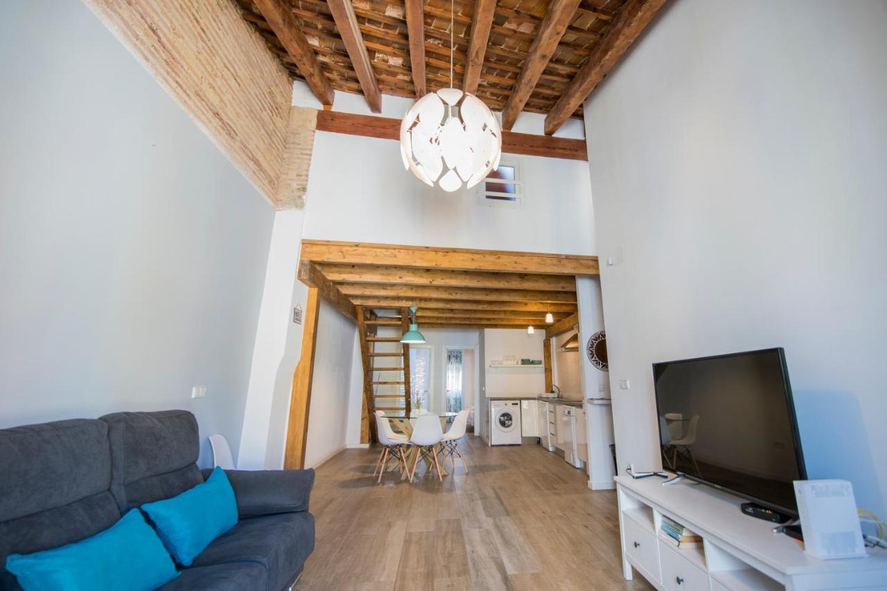 Cozy Duplex Apartment 1 Step To City Center Selfcheckin! Valencia Eksteriør billede
