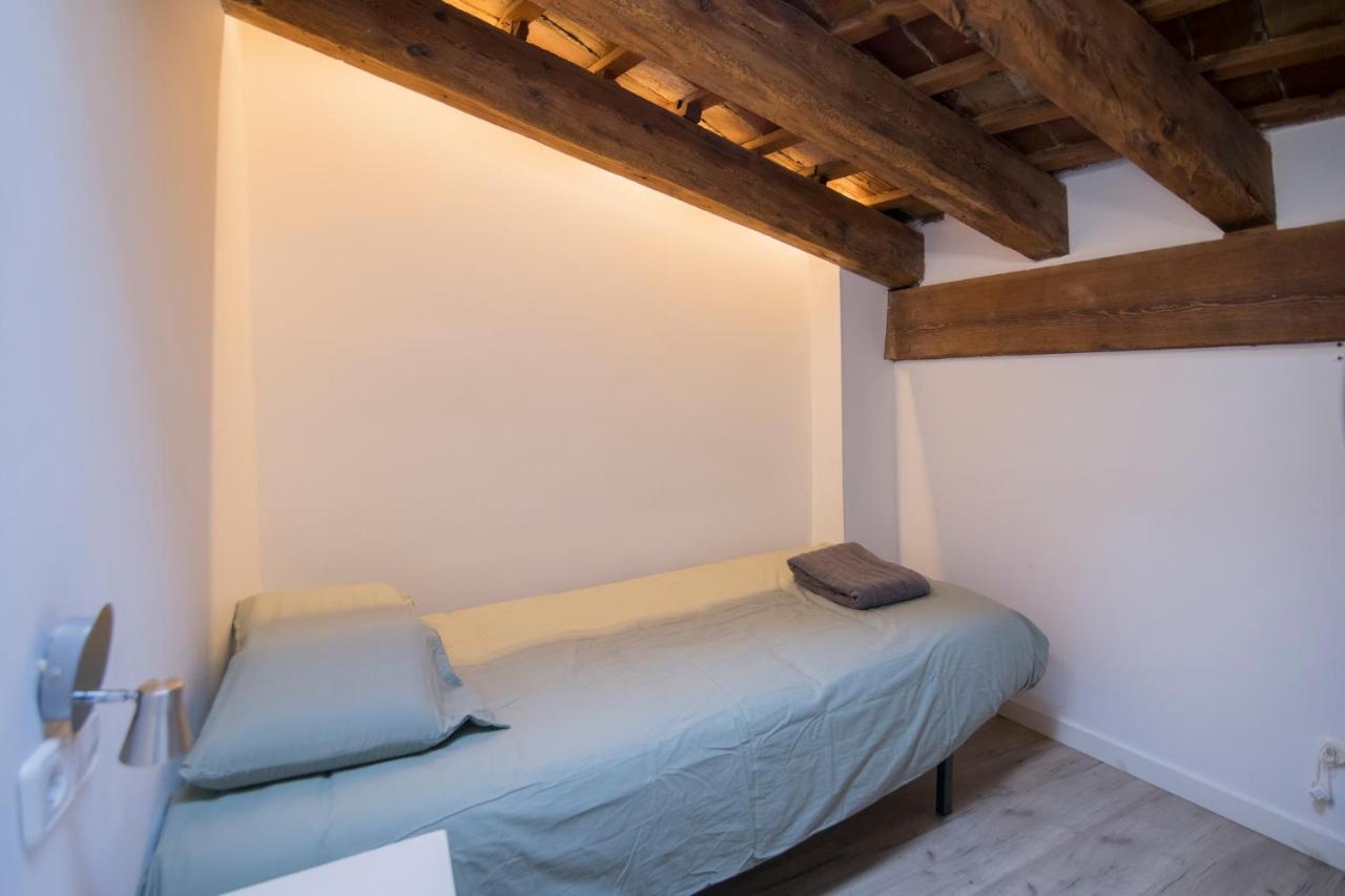 Cozy Duplex Apartment 1 Step To City Center Selfcheckin! Valencia Eksteriør billede